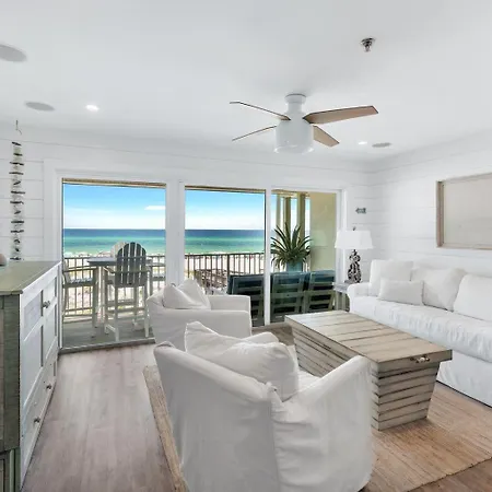 Seagrove Commodore Retreat 202
